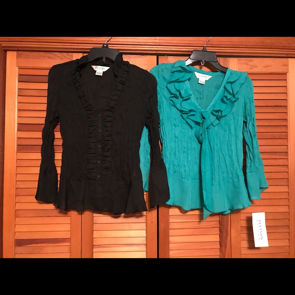 Women’s dress blouses